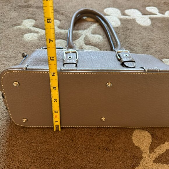 dooney and burke leather domed satchel bag in platinum - Picture 6 of 8